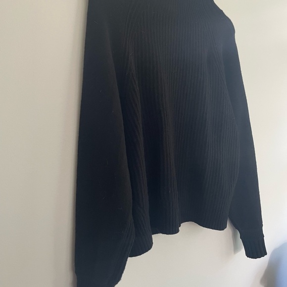 Cashmere blend Everlane sweater - Picture 6 of 8